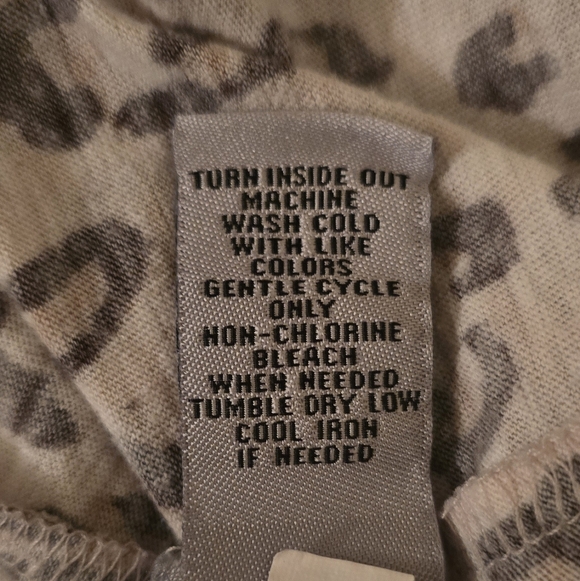 Catherines Animal Print 3/4 Sleeve Fall Comfy Top 2X - Picture 5 of 5